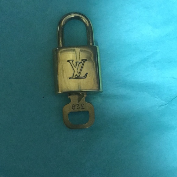 AUTHENTIC LOUIS VUITTON LOCK & KEY #329 - Picture 7 of 7